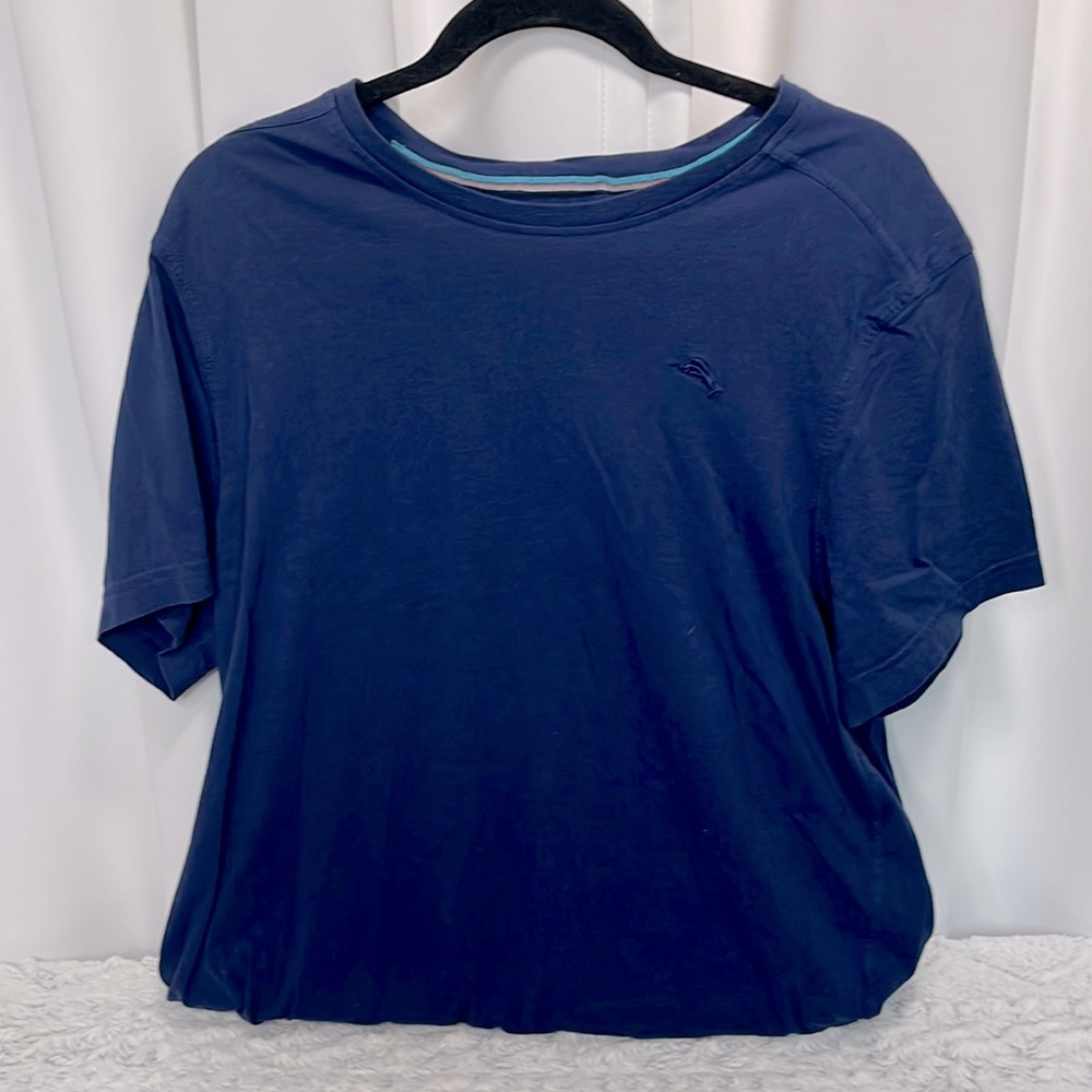 Tommy Bahama navy blue crewneck, basic T-shirt men’s size large